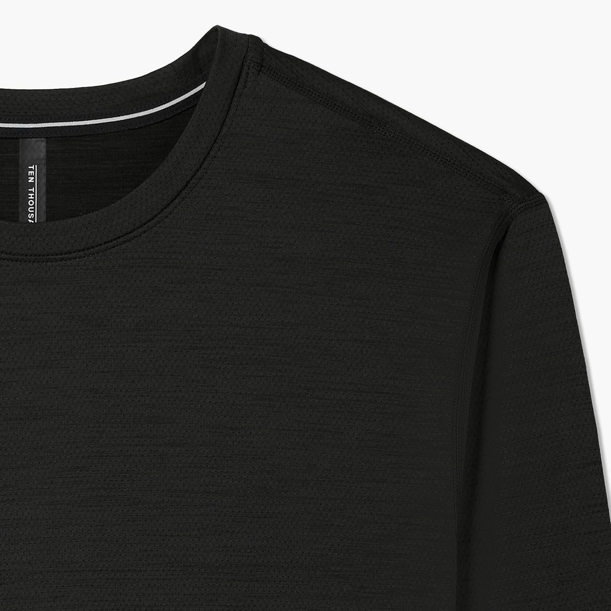 Versatile Tank 2.0 - Black/Long Sleeve