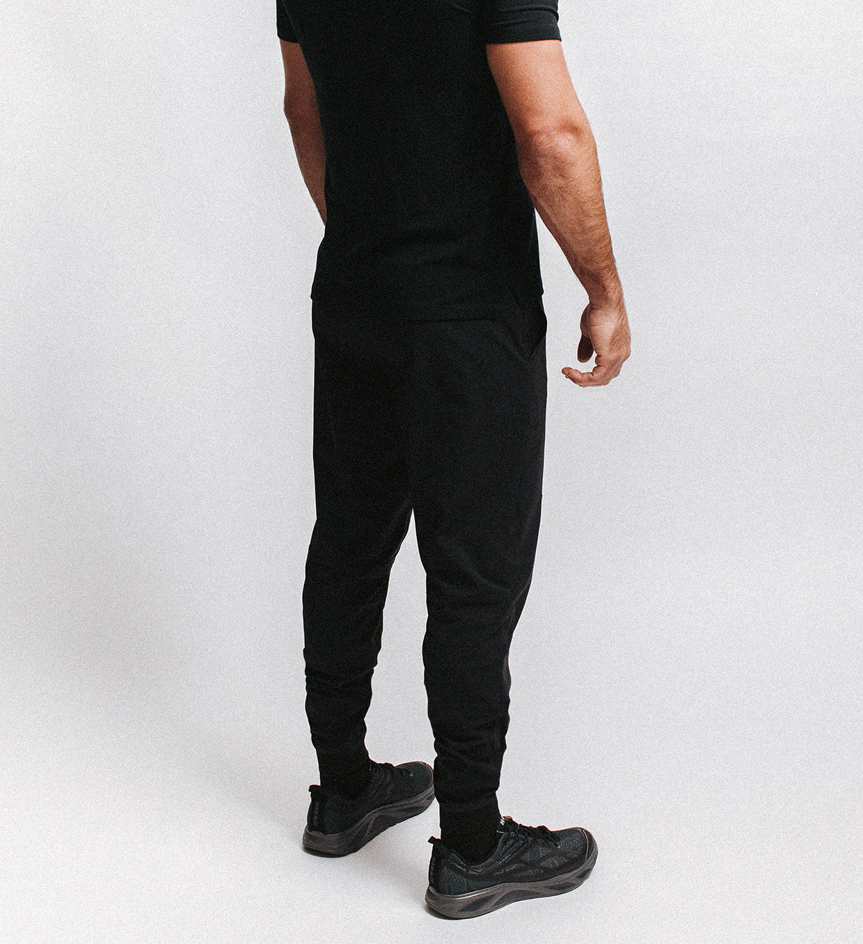 A—L Jogger - Black/ab-test